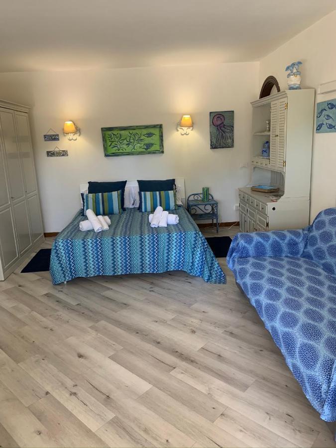 Un Ospite A Fontania Bed & Breakfast Gaeta Bagian luar foto